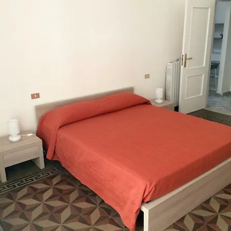 Zia Iaia 3* Siderno