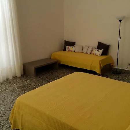 Zia Iaia 3* Siderno