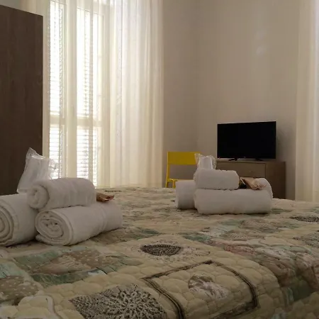 Zia Iaia לינה וארוחת בוקר