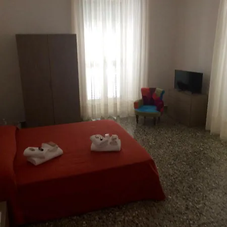 Zia Iaia Bed & Breakfast Siderno