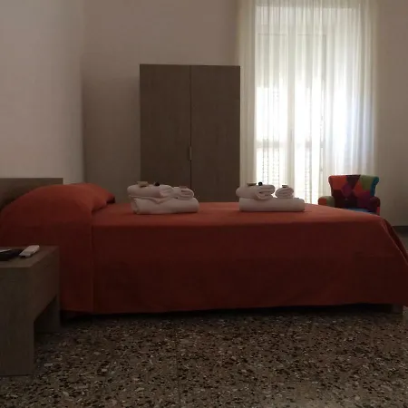 Zia Iaia 3* Siderno