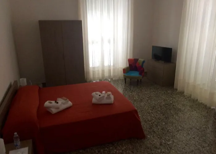 Zia Iaia Alojamento de Acomodação e Pequeno-almoço Siderno