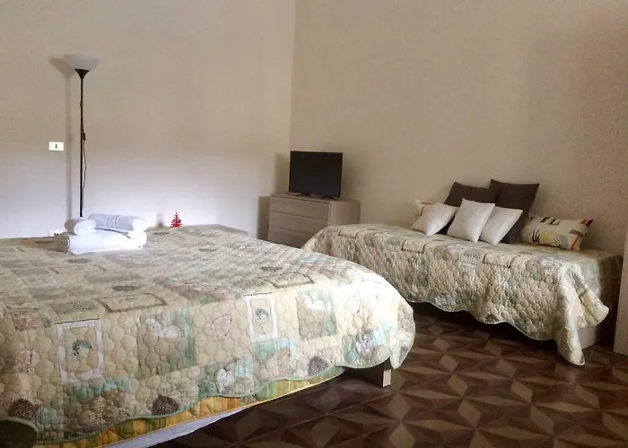 Alojamento de Acomodação e Pequeno-almoço Zia Iaia Siderno